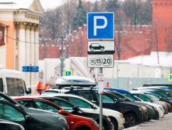 ₽5000 за одну минуту: водителей штрафуют даже после оплаты парковки