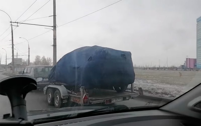 
            Таинственную новинку сняли на видео рядом с заводом АвтоВАЗа в Тольятти
        