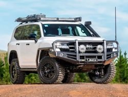 Новый Toyota Land Cruiser получил версию для экстремального бездорожья
