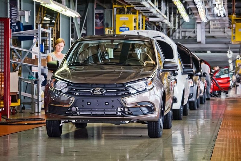 АвтоВАЗ переносит сборку Lada Granta ради новинки