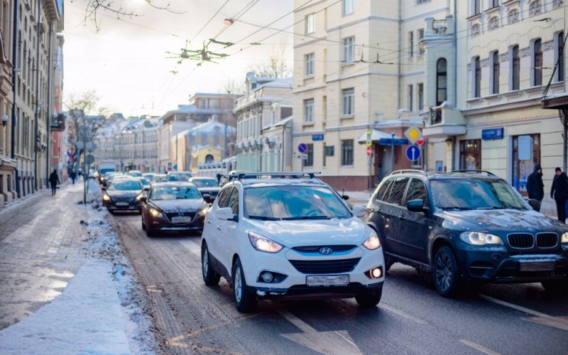 
            Новый кроссовер Renault, падение авторынка и другое. Автоновости дня
        