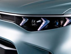 Новый российский кроссовер: быстрее, чем Tesla (фото и подробности)