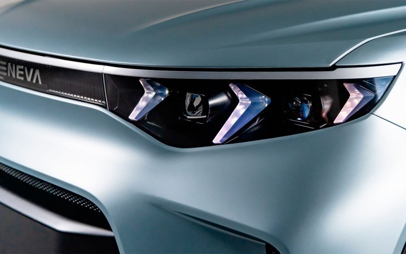 
            Новый российский кроссовер: быстрее, чем Tesla (фото и подробности)
        