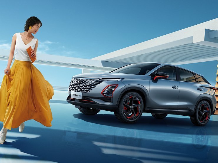 Chery обещает в 2022 году завалить Россию новыми кроссоверами