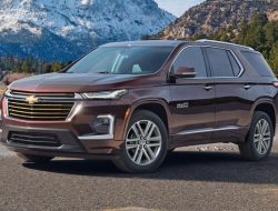 До России доберется обновленный Chevrolet Traverse