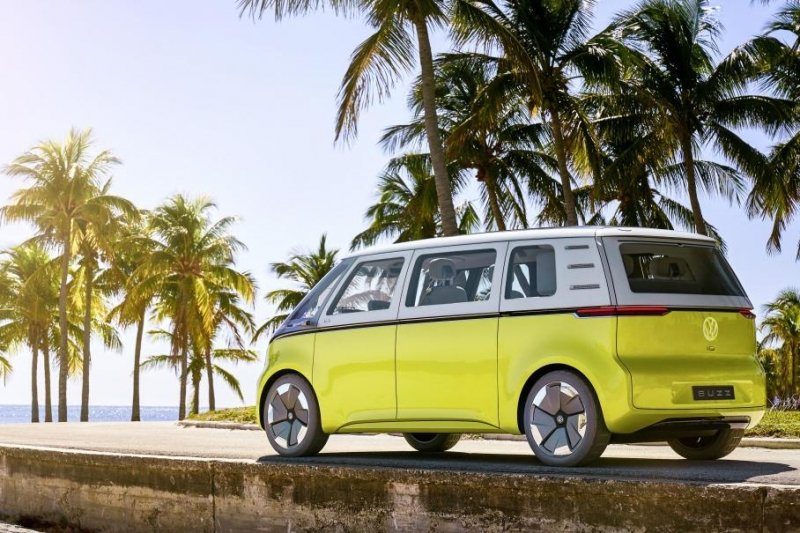 Дом на колесах Volkswagen California станет электрическим