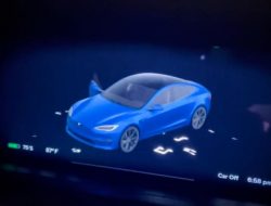 Электрокары Tesla теперь можно использовать как мегафоны