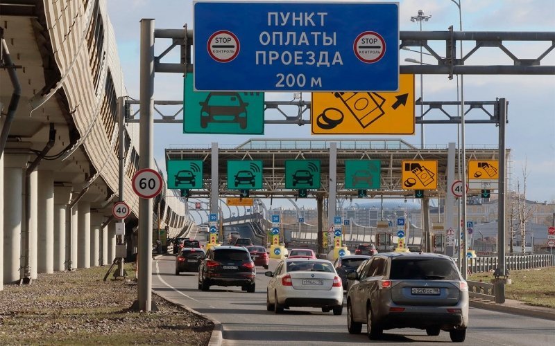 
            Как сэкономить на платных трассах: советы по выбору транспондера
        