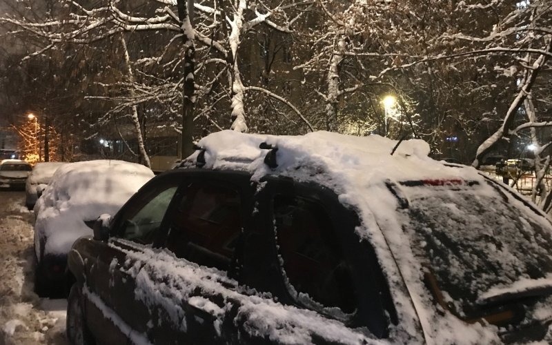 
            Что делать, если машина застряла в сугробе. Водителям дали 5 советов
        