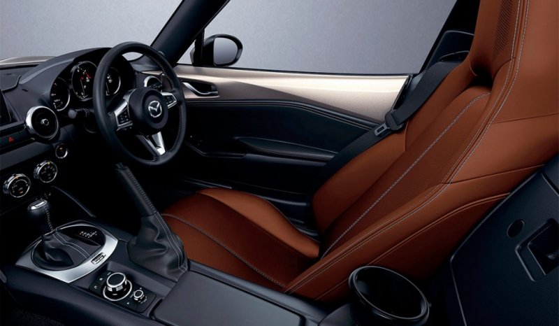 
            Mazda обновила спорткар MX-5
        
