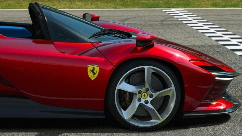 Ferrari уволит трёх топ-менеджеров в рамках реорганизации компании