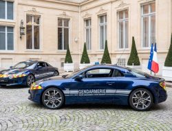 Французские жандармы получили спорткары Alpine A110