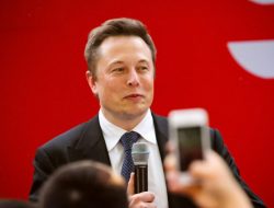 Глава Tesla стал «Человеком года» по версии Time