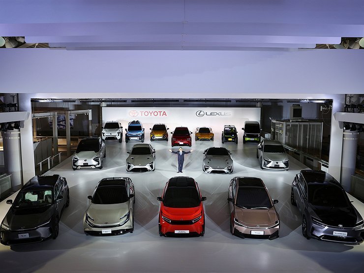 Глава Toyota Motor рассказал, каких новинок ждать от Toyota и Lexus