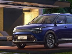Kia выпустила новое поколение недорогого компактвэна Carens