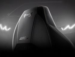 Lamborghini выпустила кресла для геймеров