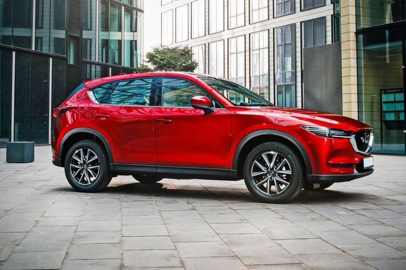Mazda снова подняла цены на всю российскую линейку