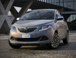 Mercedes-Benz станет эталоном для Lancia