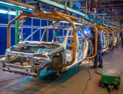 Минпромторг спрогнозировал скорый конец дефицита автомобилей