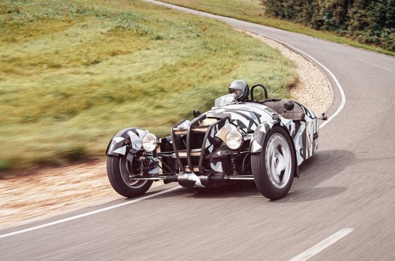 Morgan показал эскизы нового трицикла 3 Wheeler