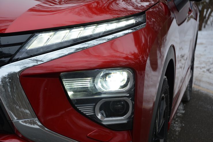 Не холодное сердце: жесткий тест-драйв Mitsubishi Eclipse Cross в мороз