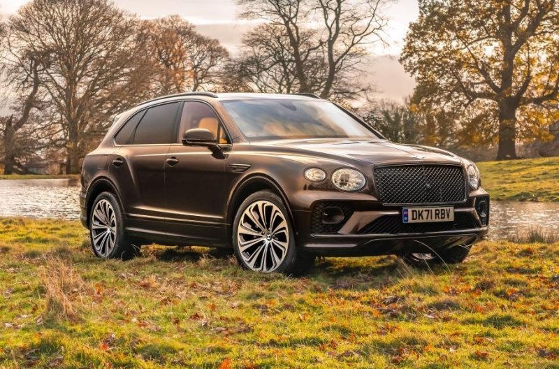 Новую спецверсию Bentley Bentayga посвятили традиционным британским хобби