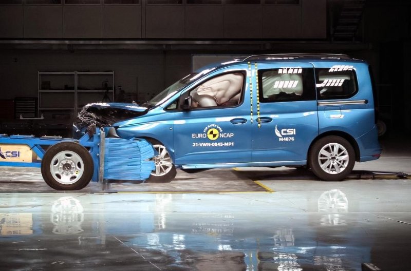 Новый Volkswagen Caddy справился с краш-тестом на пятерку