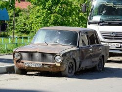 Половина выставленных на продажу подержанных автомобилей — битые или убитые