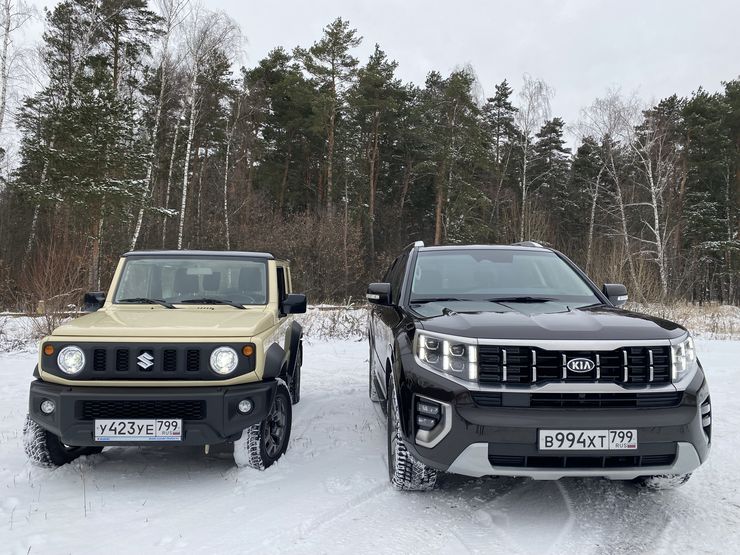 Разноклассные: несерьезный тест-драйв Suzuki Jimny и Kia Mohave