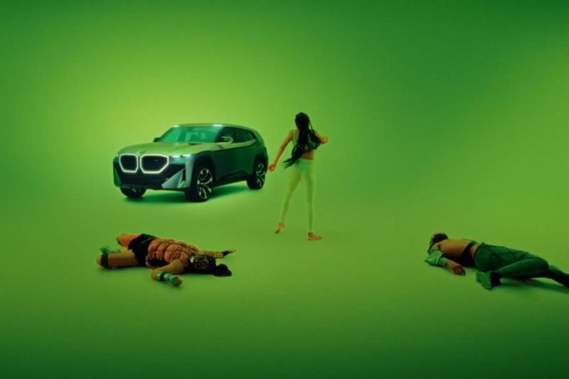 Самый мощный BMW M снялся в клипе. И он очень странный