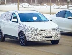 Стали известны подробности о рестайлинговой Lada Vesta