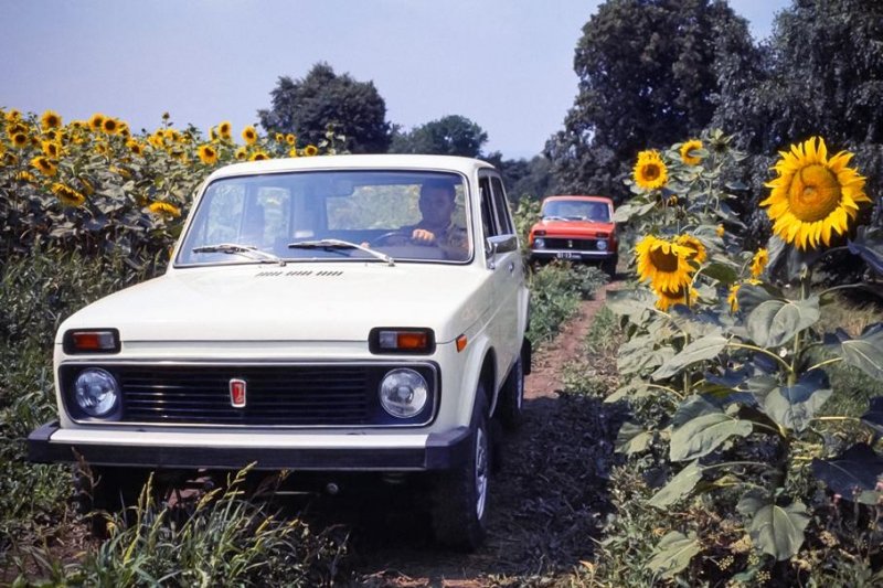 Стало известно, насколько за 10 лет подорожала Lada Niva