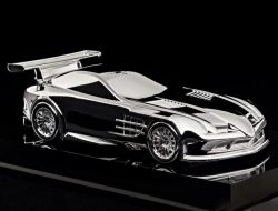 Трековый Mercedes-Benz SLR McLaren 722 GT получит дорожную версию спустя 14 лет