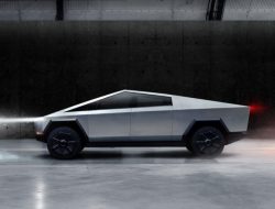 У Tesla Cybertruck будет версия с четырьмя моторами и полноуправляемым шасси
