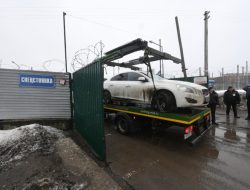 Что делать, если машину повредил эвакуатор. Инструкция от юриста