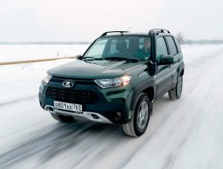 АвтоВАЗ приостановил продажи внедорожников Lada Niva Travel