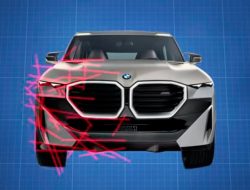Известный дизайнер раскритиковал внешность большого кроссовера BMW