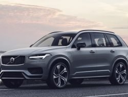 Volvo XC90 нового поколения получит автопилот