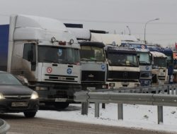 Движение по трассе М-5 перекрыли из-за метели