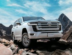 Toyota подтвердила четырехлетние очереди на новый Land Cruiser 300