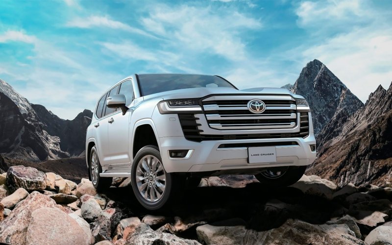 
            Toyota подтвердила четырехлетние очереди на новый Land Cruiser 300
        