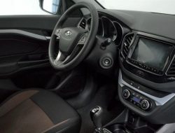 Салон Lada Vesta остался без отделки искусственной кожей