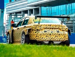 Опубликованы первые фотографии новой Lada Vesta для гонок