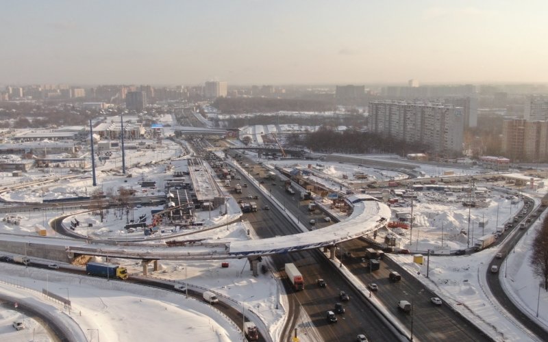 
            Дороги рядом с МКАД улучшатся в 2022 году. Подробности
        