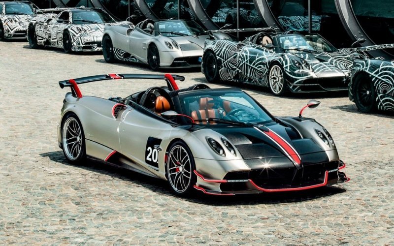 
            10 самых дорогих автомобилей в мире
        