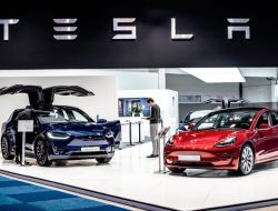Tesla продавала машины за криптовалюту. А в России так можно?