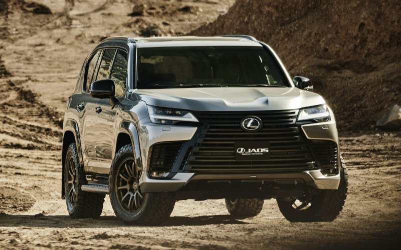
            Новый Lexus LX получил уникальную версию для бездорожья
        