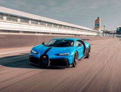 Bugatti отзовет гиперкары стоимостью $3,6 млн из-за трескающихся шин