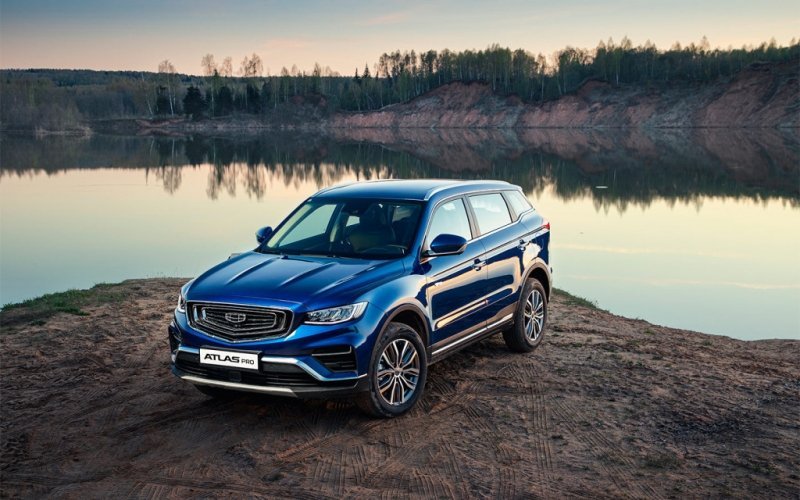 
            «Китайцы», новый Nissan Pathfinder и немецкие SUV. Что купить в феврале
        