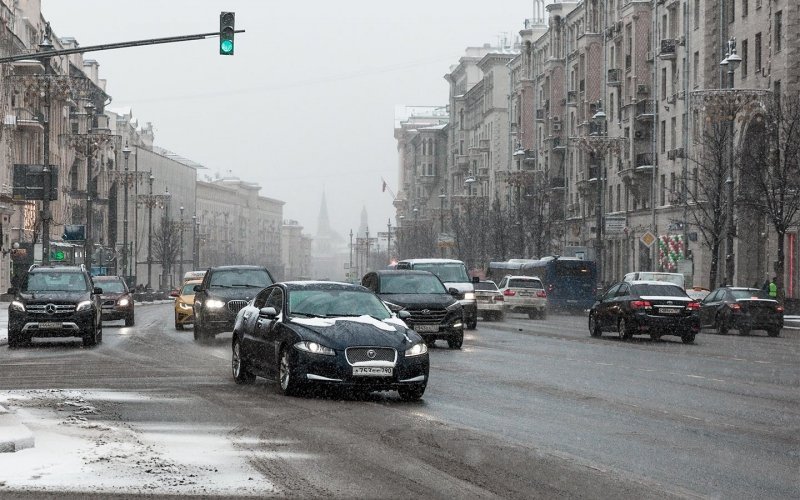 
            Транспортный налог-2022. Дорогие авто предложили разделить на 2 категории
        